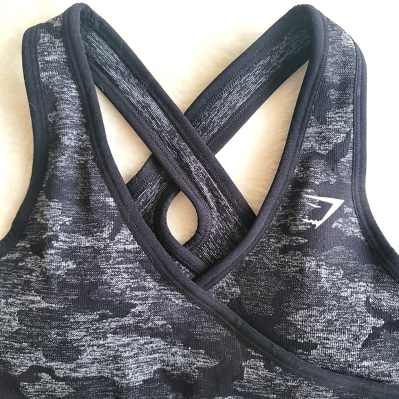 NWT Gymshark Adapt Camo Seamless Sports Bra Gray Black Size XS - Picture 5 of 9